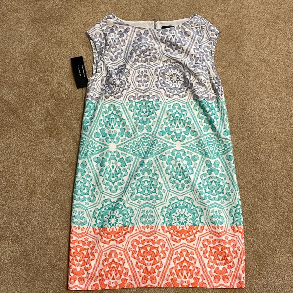 The Limited cap sleeve printed dress. Size: Small
